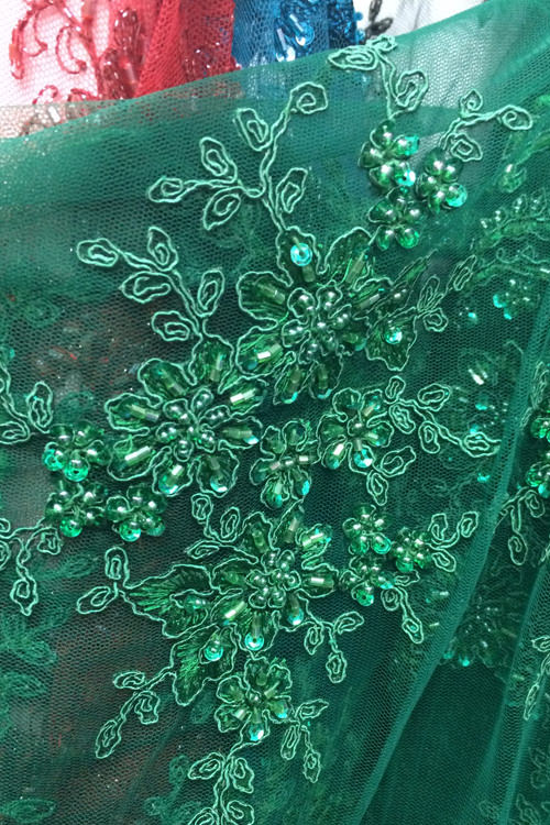 Atelier croitorie si design Pagină